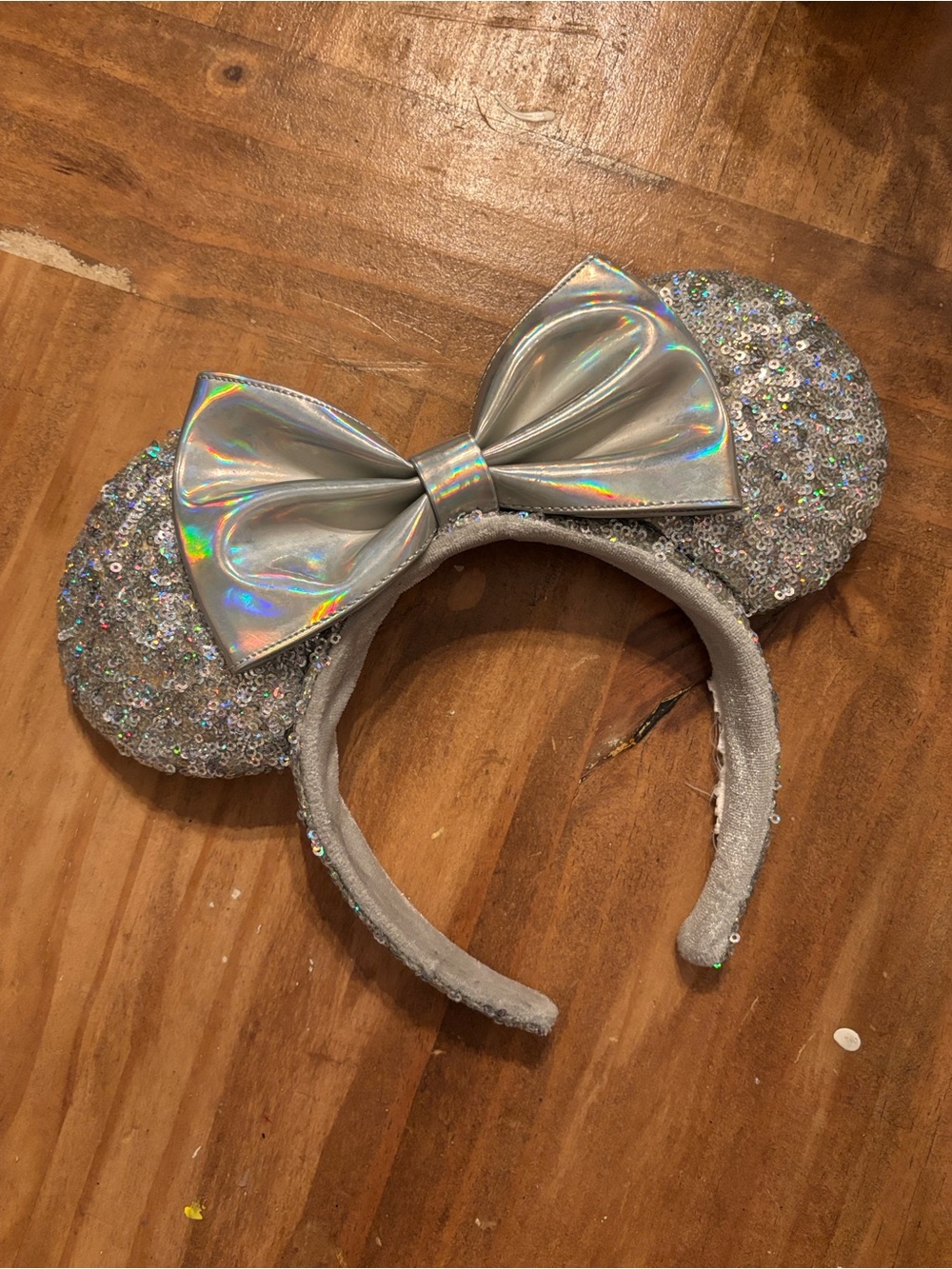 Iridescent Silver Sequin Minnie Ears Headband with Holographic Bow